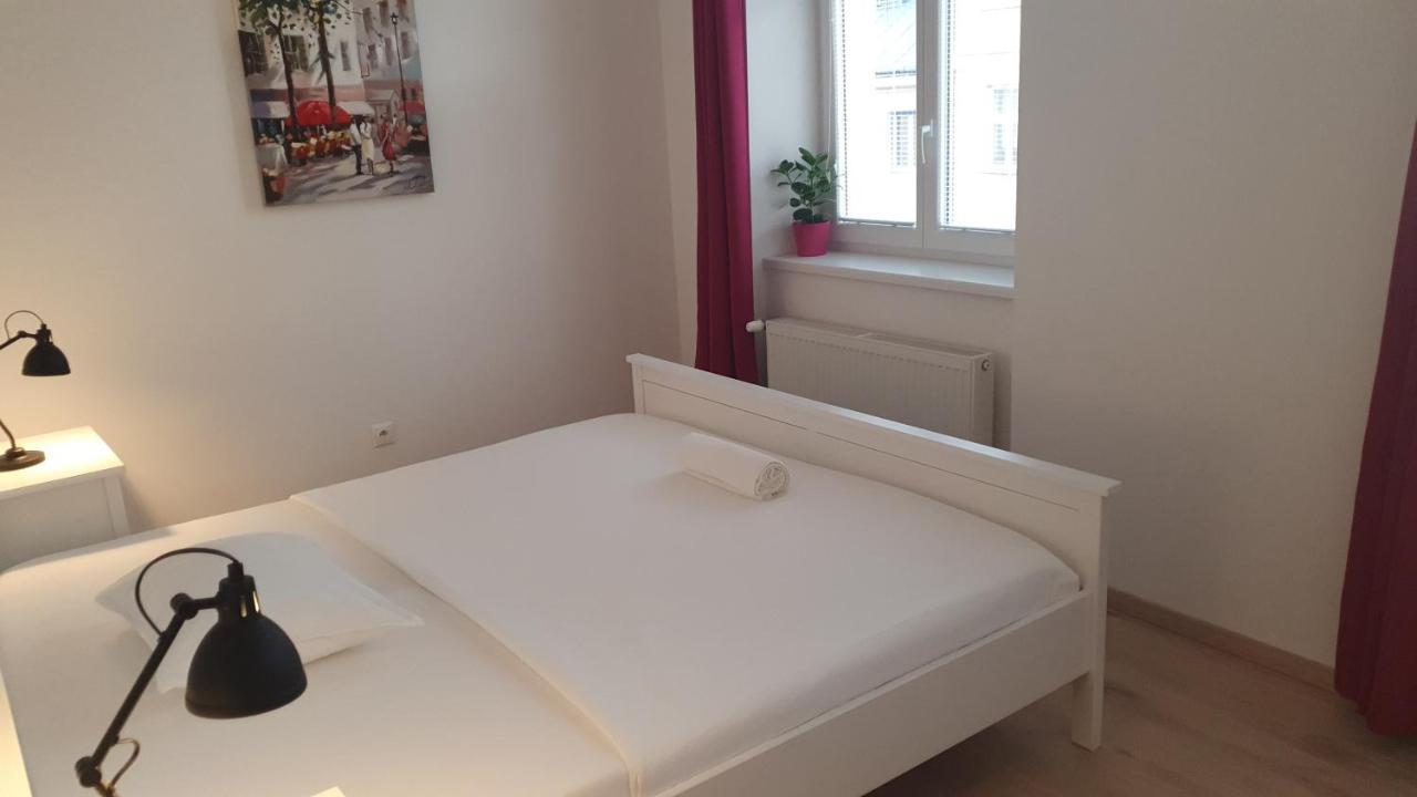 Apartment Le Monde - Amazing 5bdr In Downtown Bratislava