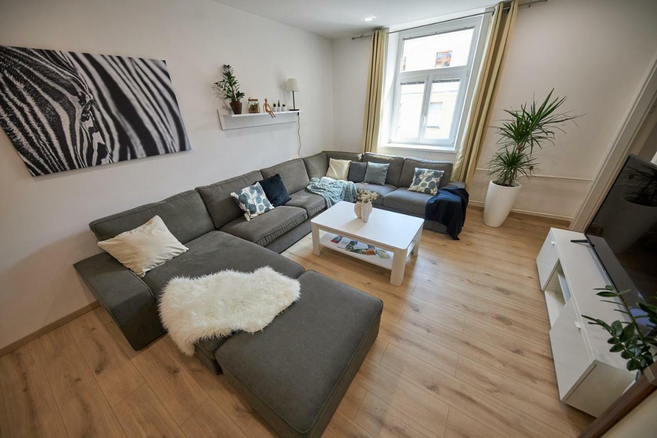 Le Monde - Amazing 5bdr In Downtown * Bratislava